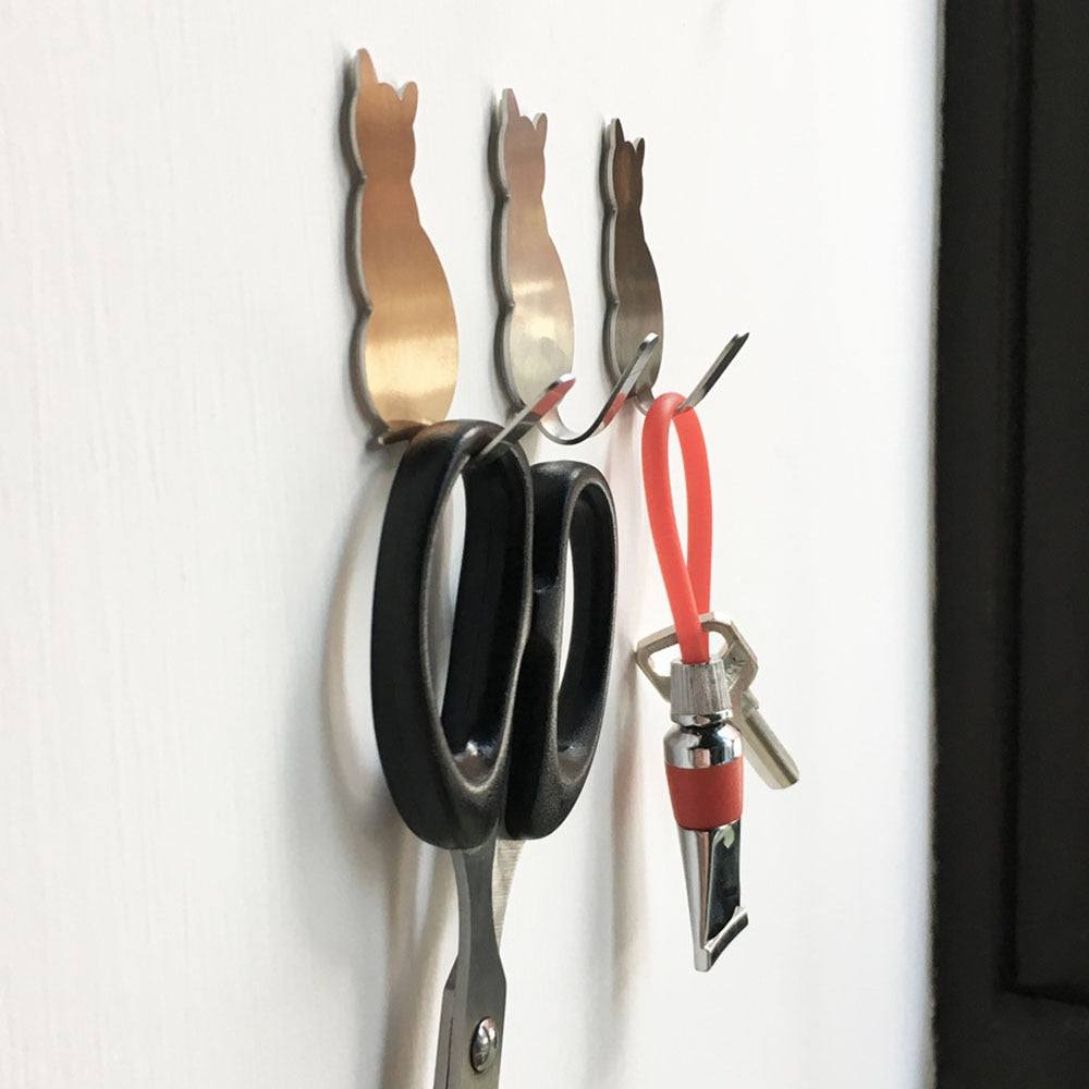 Pet Decor - 2pcs Self-Adhesive Wall Hooks Cat Pattern Hangers
